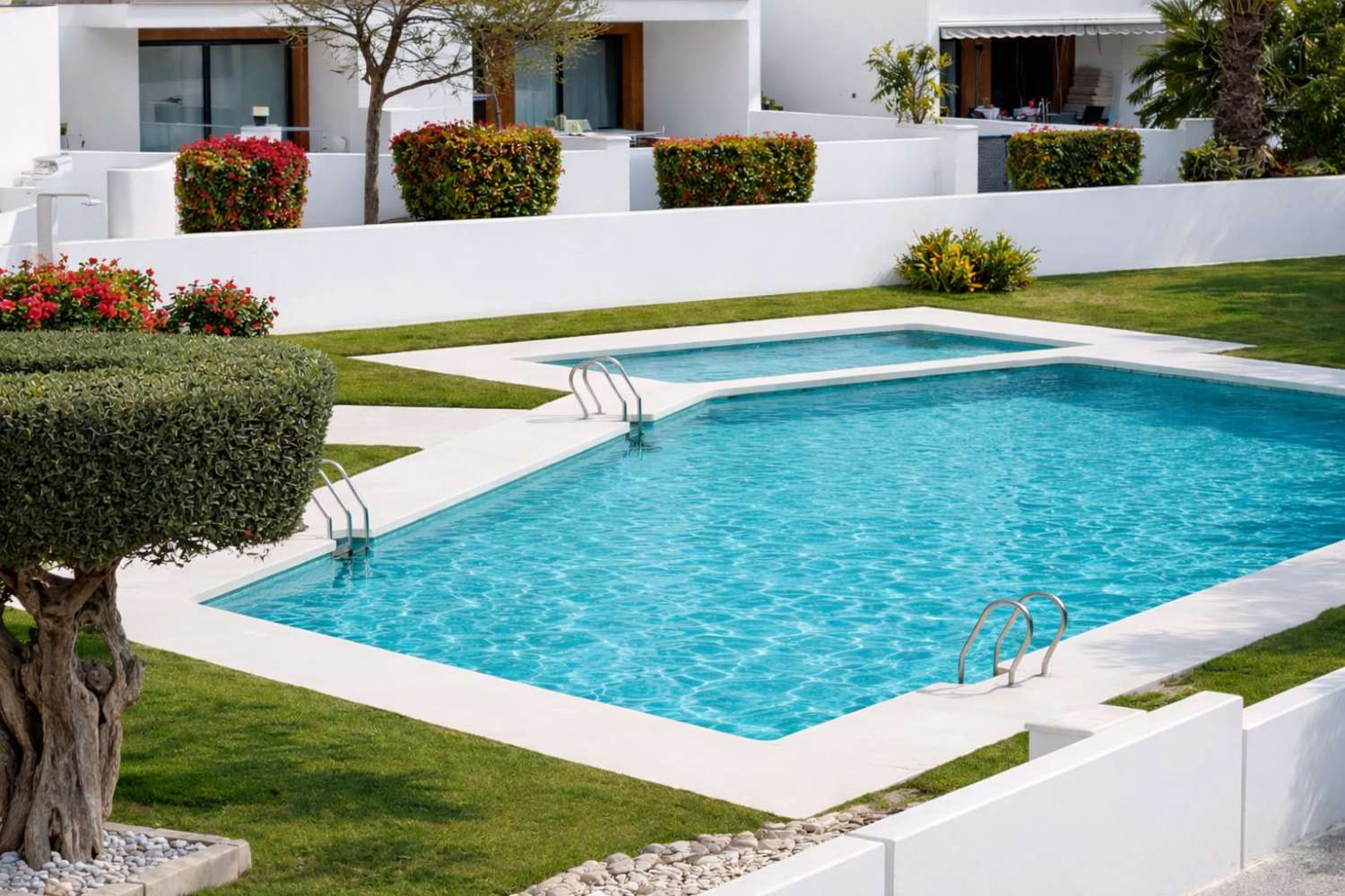 Nowoczesny dom w pobliżu centrum handlowego La Fuente