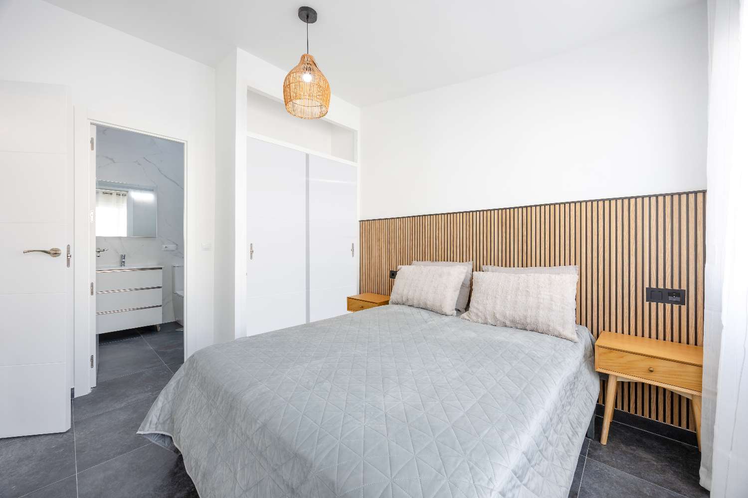 Incredible penthouse in Torrevieja, 600m from the beach