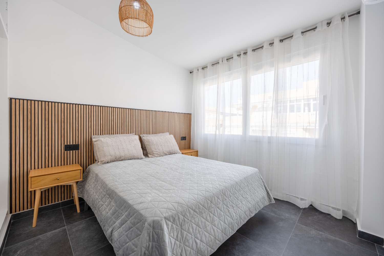 Incredible penthouse in Torrevieja, 600m from the beach