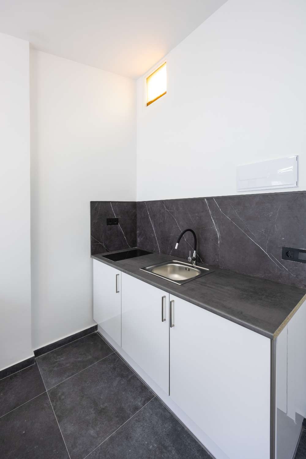 Incredible penthouse in Torrevieja, 600m from the beach