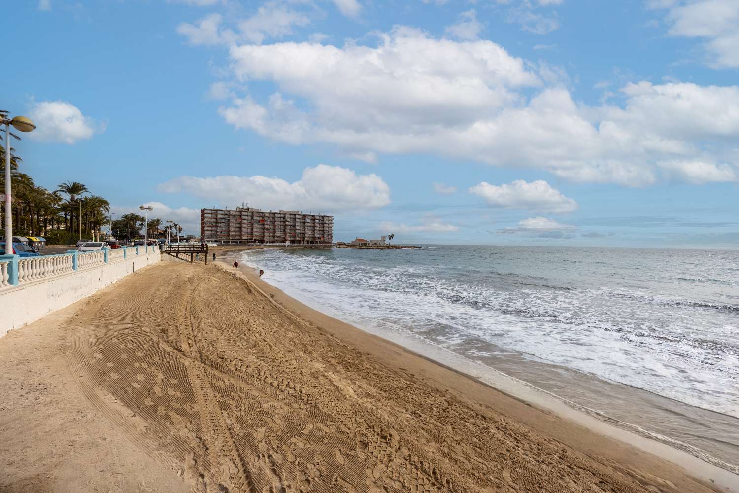 Incredible penthouse in Torrevieja, 600m from the beach