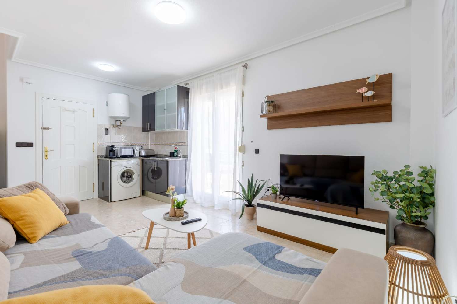 La Zenia bungalow with communal pool