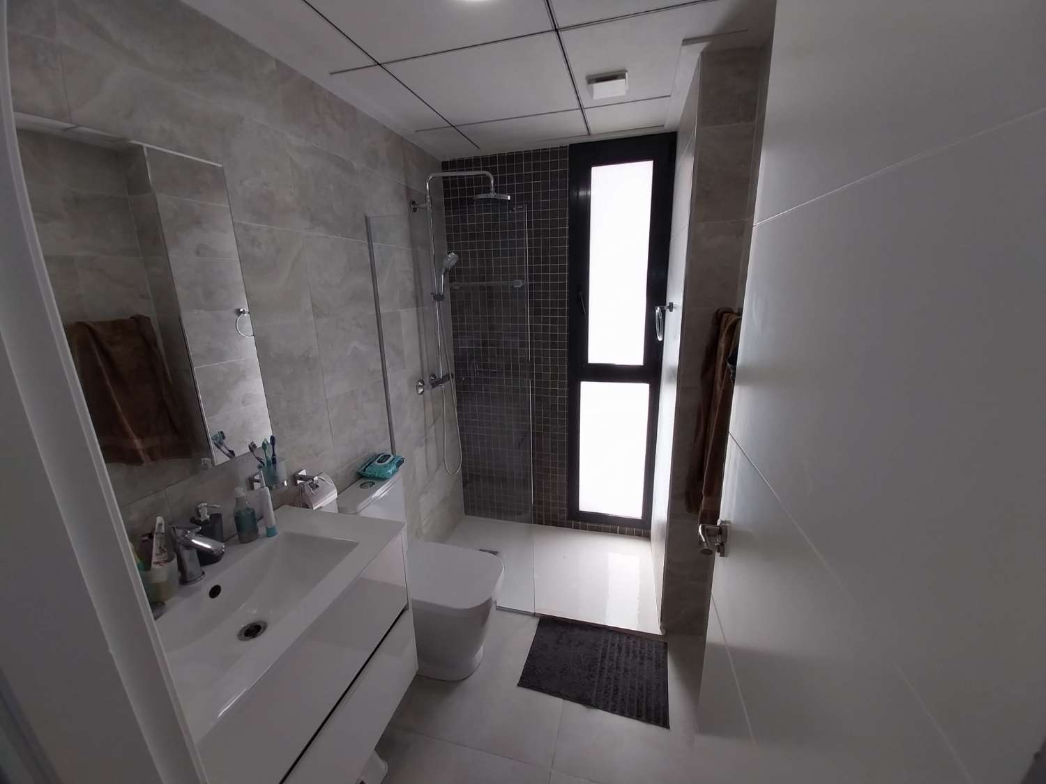 Villa moderne de 6 chambres avec piscine privée à Playa Flamenca/Villamartin.