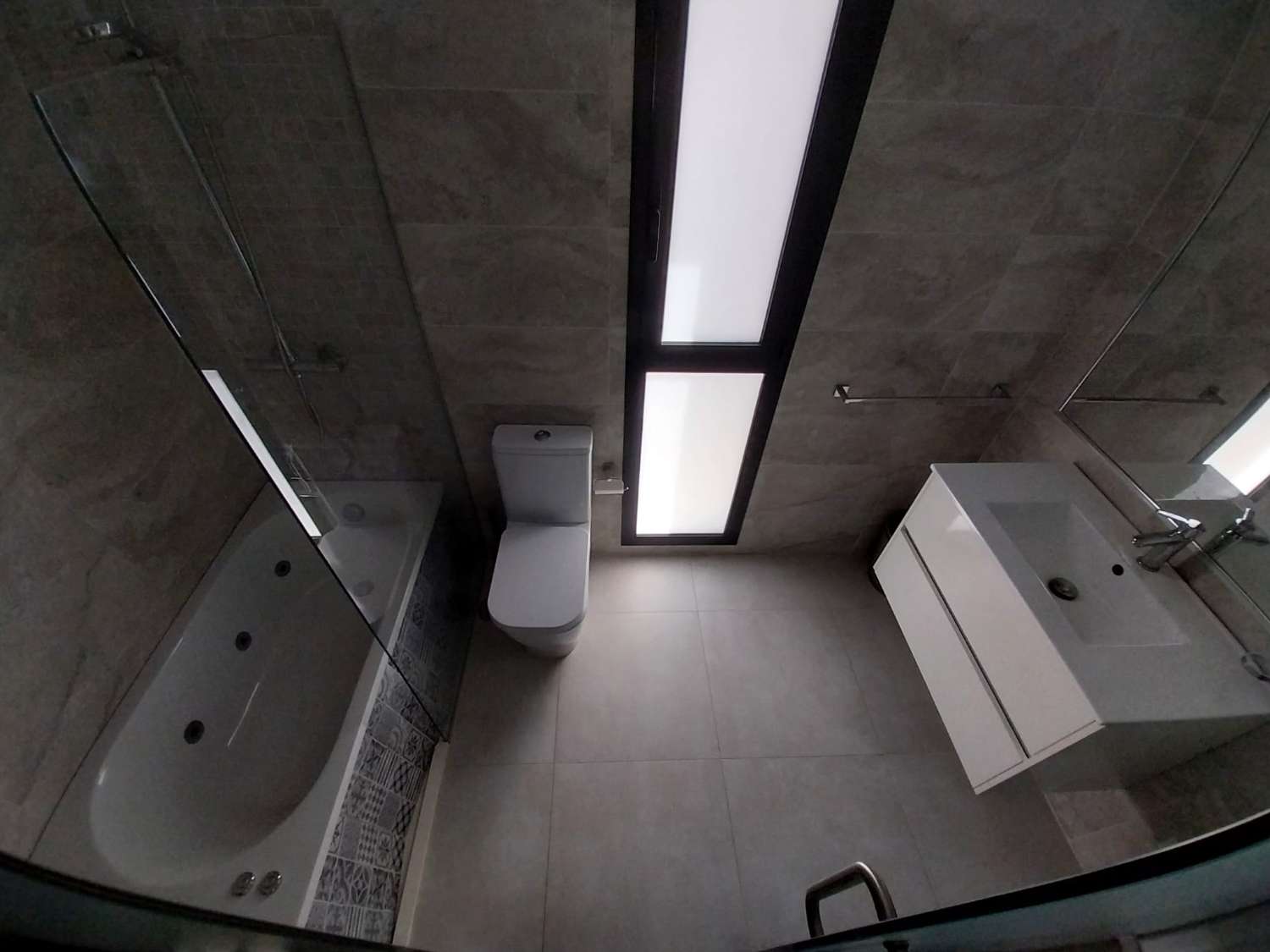Villa moderne de 6 chambres avec piscine privée à Playa Flamenca/Villamartin.