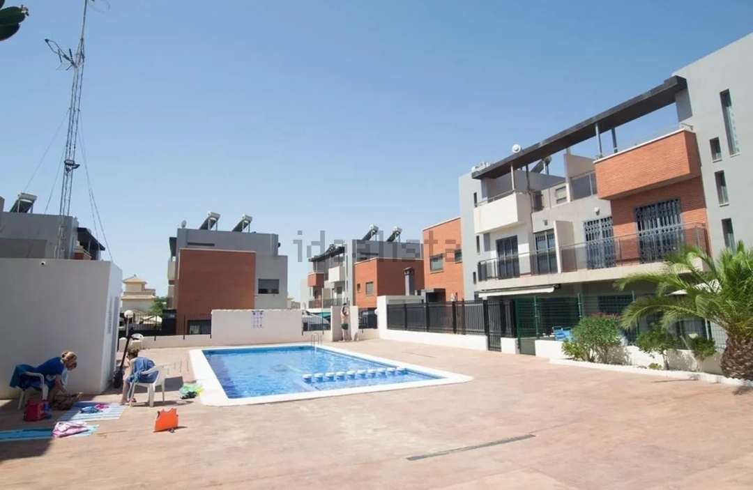 Superb semi detached house in Aguas Nuevas