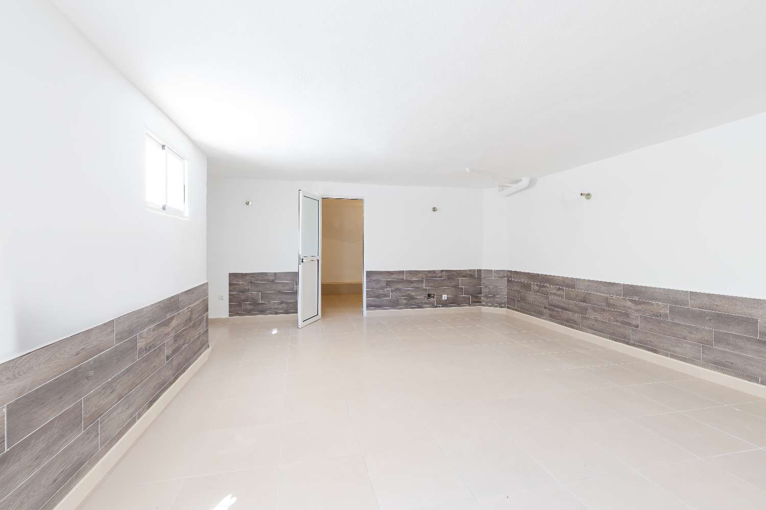 Fantastique villa complètement rénovée avec piscine privée et appartement séparé