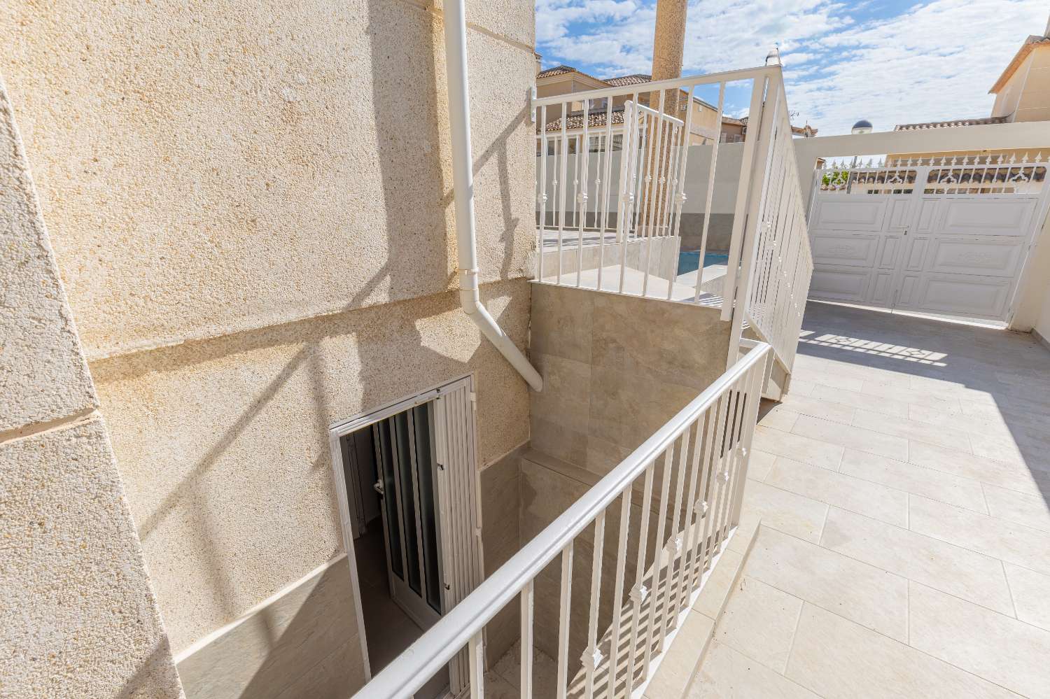 Fantastique villa complètement rénovée avec piscine privée et appartement séparé