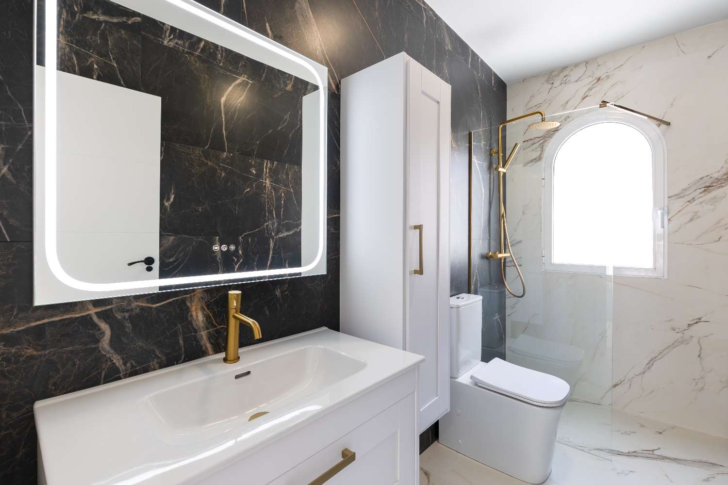 Fantastique villa complètement rénovée avec piscine privée et appartement séparé