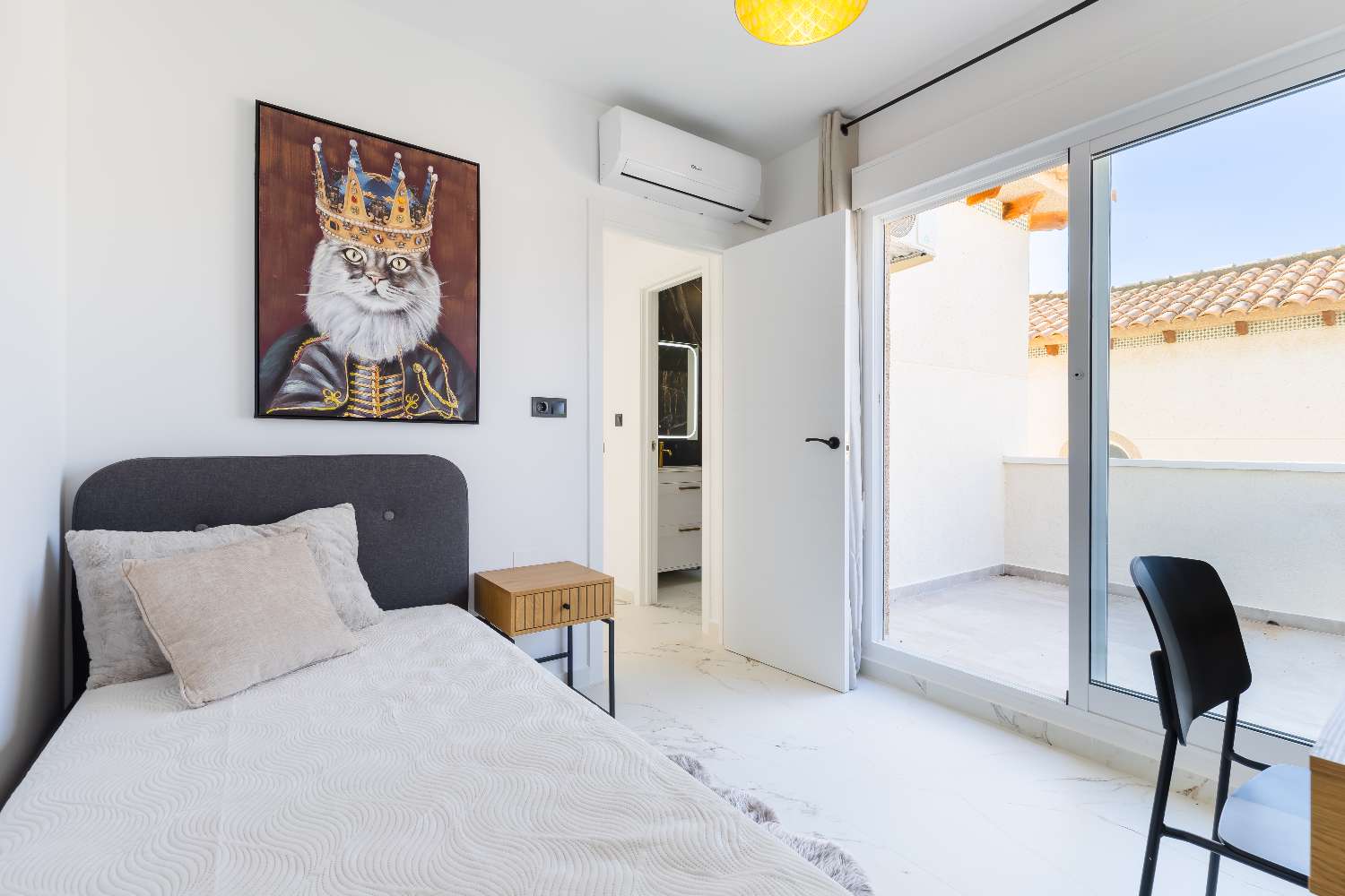 Fantastique villa complètement rénovée avec piscine privée et appartement séparé