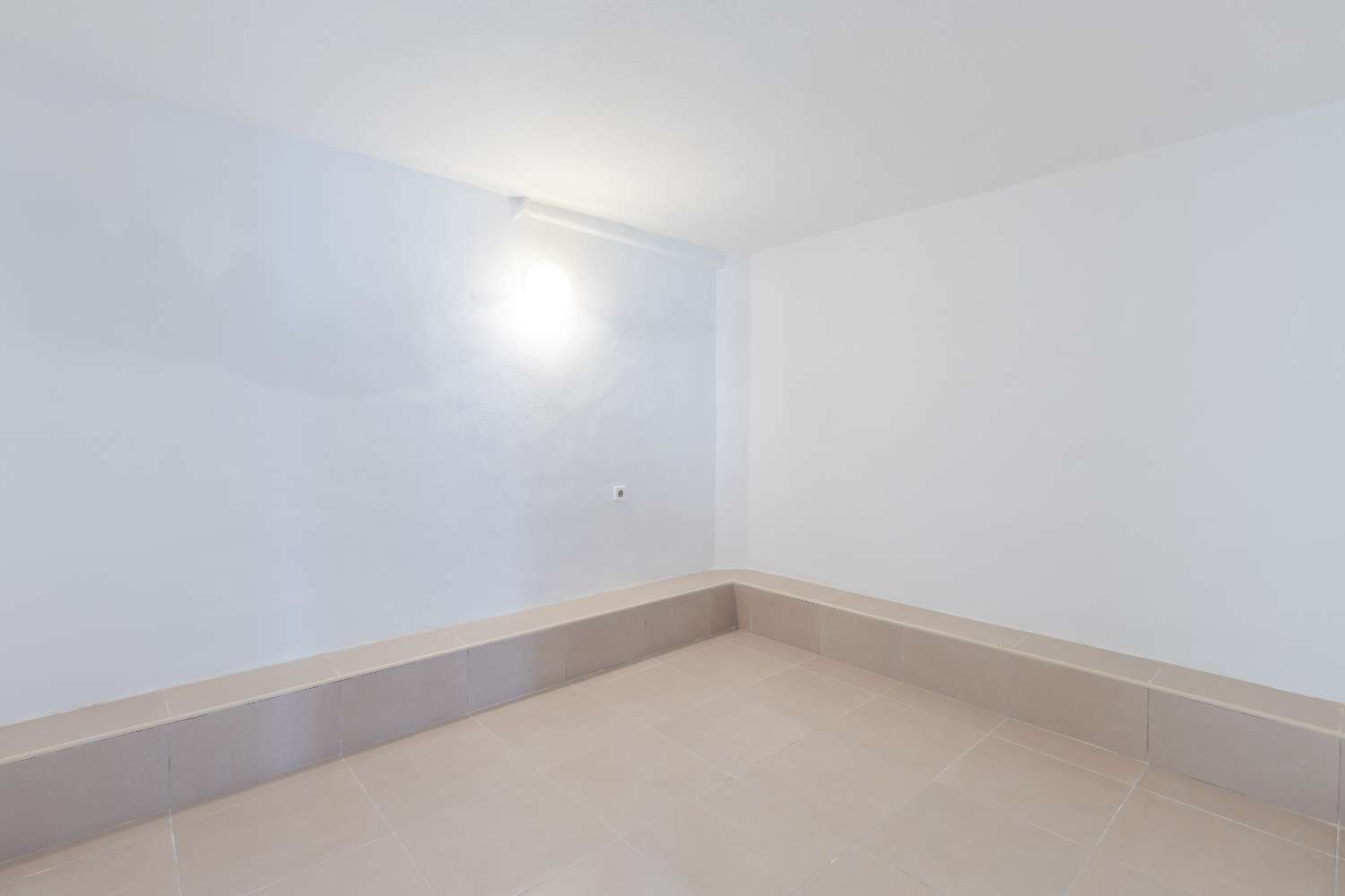 Fantastique villa complètement rénovée avec piscine privée et appartement séparé