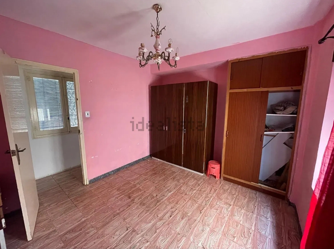 Appartement 3 chambres a rénover Crevillente