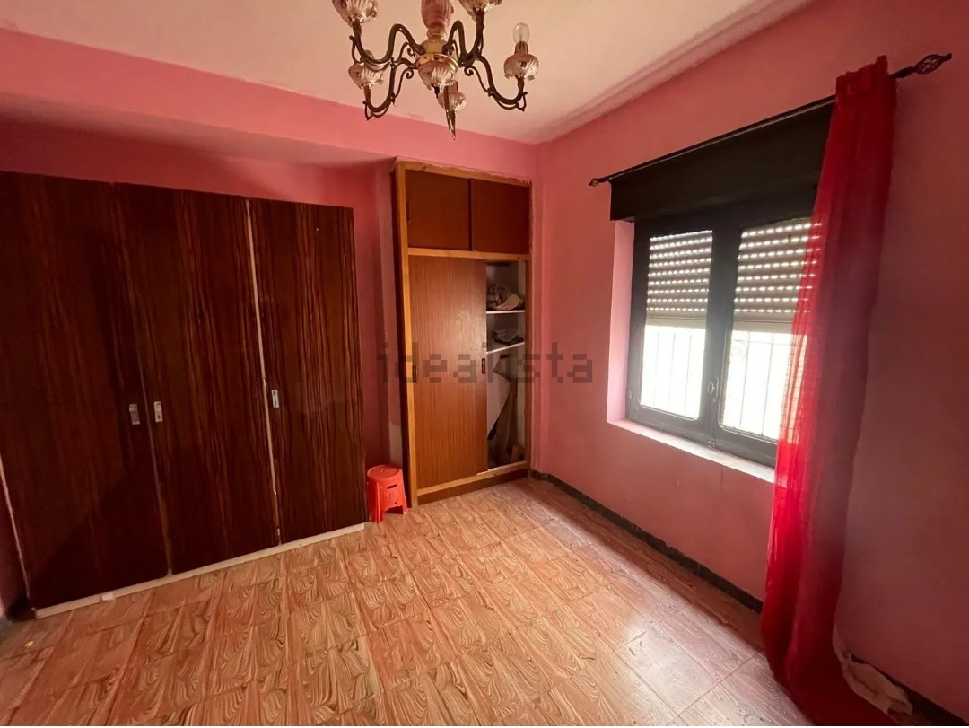 Appartement 3 chambres a rénover Crevillente