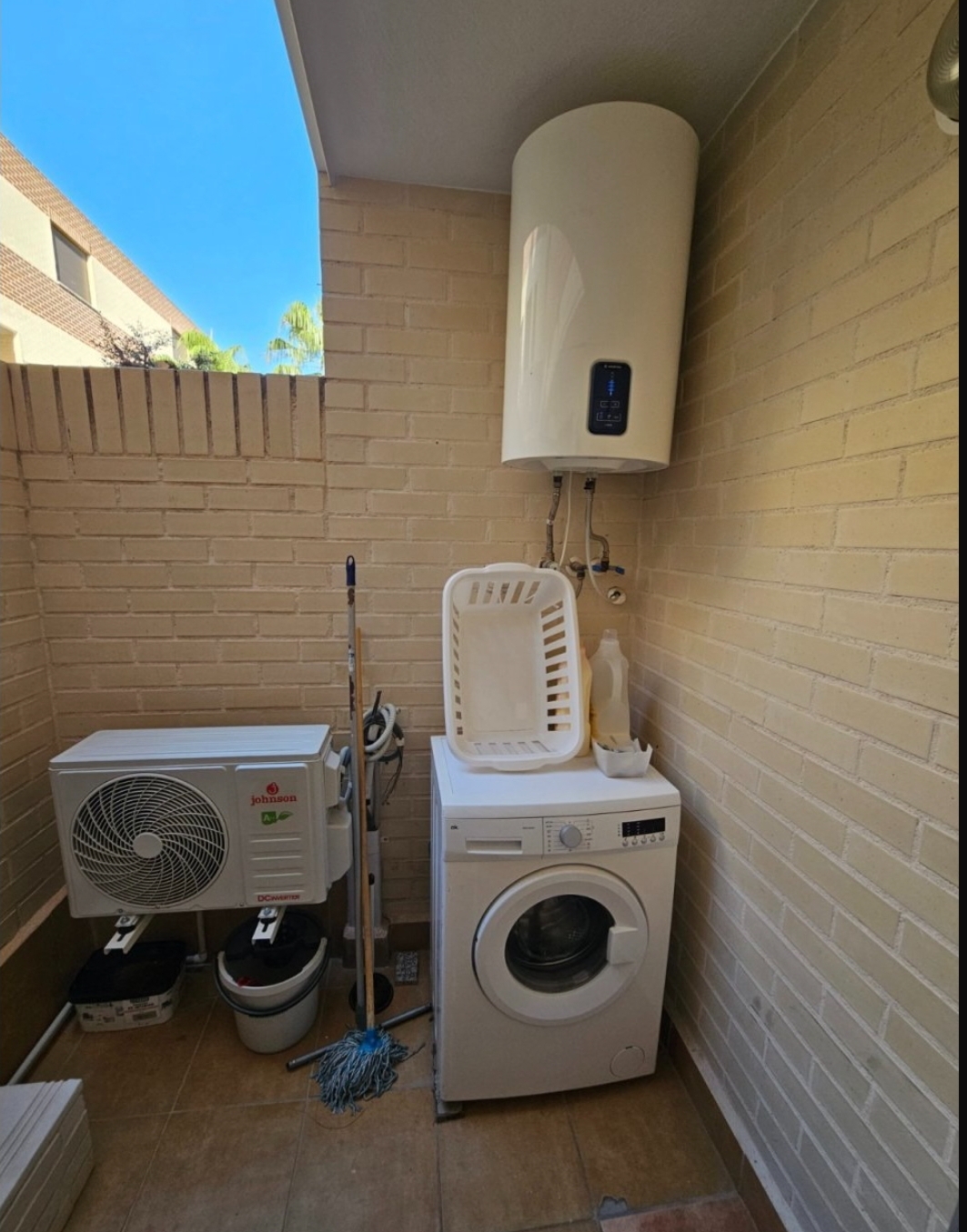 OFFRE! Bungalow moderne au rez-de-chaussée à Cabo Roig.