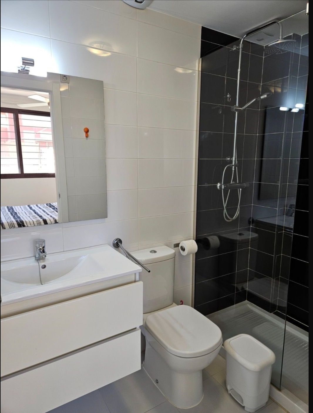 OFFRE! Bungalow moderne au rez-de-chaussée à Cabo Roig.