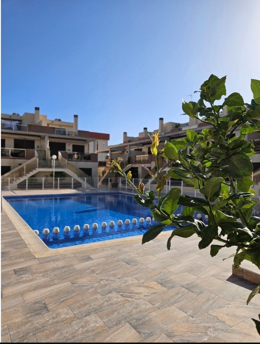 OFFRE! Bungalow moderne au rez-de-chaussée à Cabo Roig.