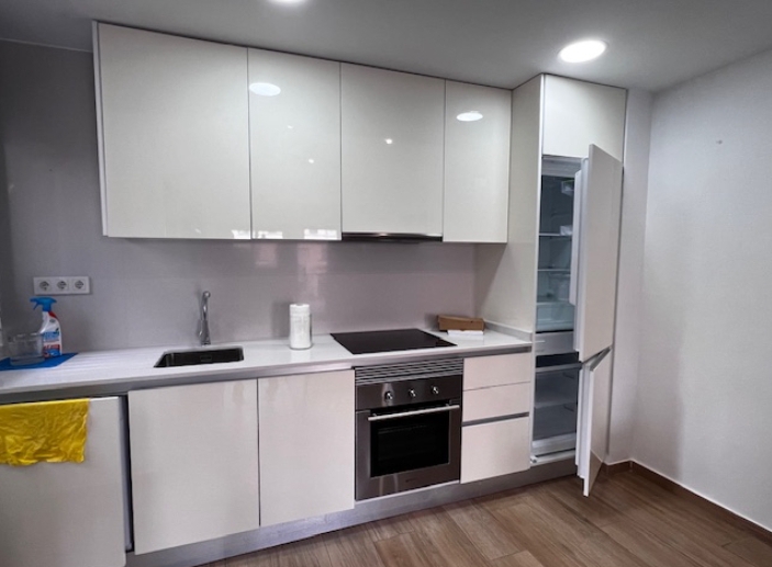 OFFRE ! Bungalow moderne au dernier étage à côté du boulevard La Zenia.