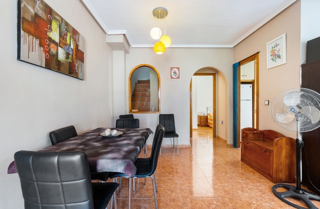 BEAUTIFUL QUAD IN DREAM HILLS, ORIHUELA COSTA AREA!