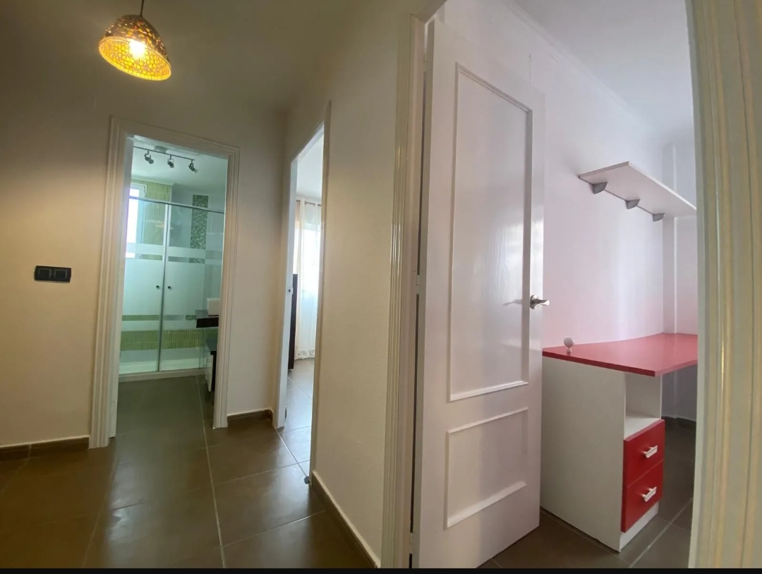 SPECIAL OFFER! Renovated 3-Bedroom Quad Villa in Los Altos