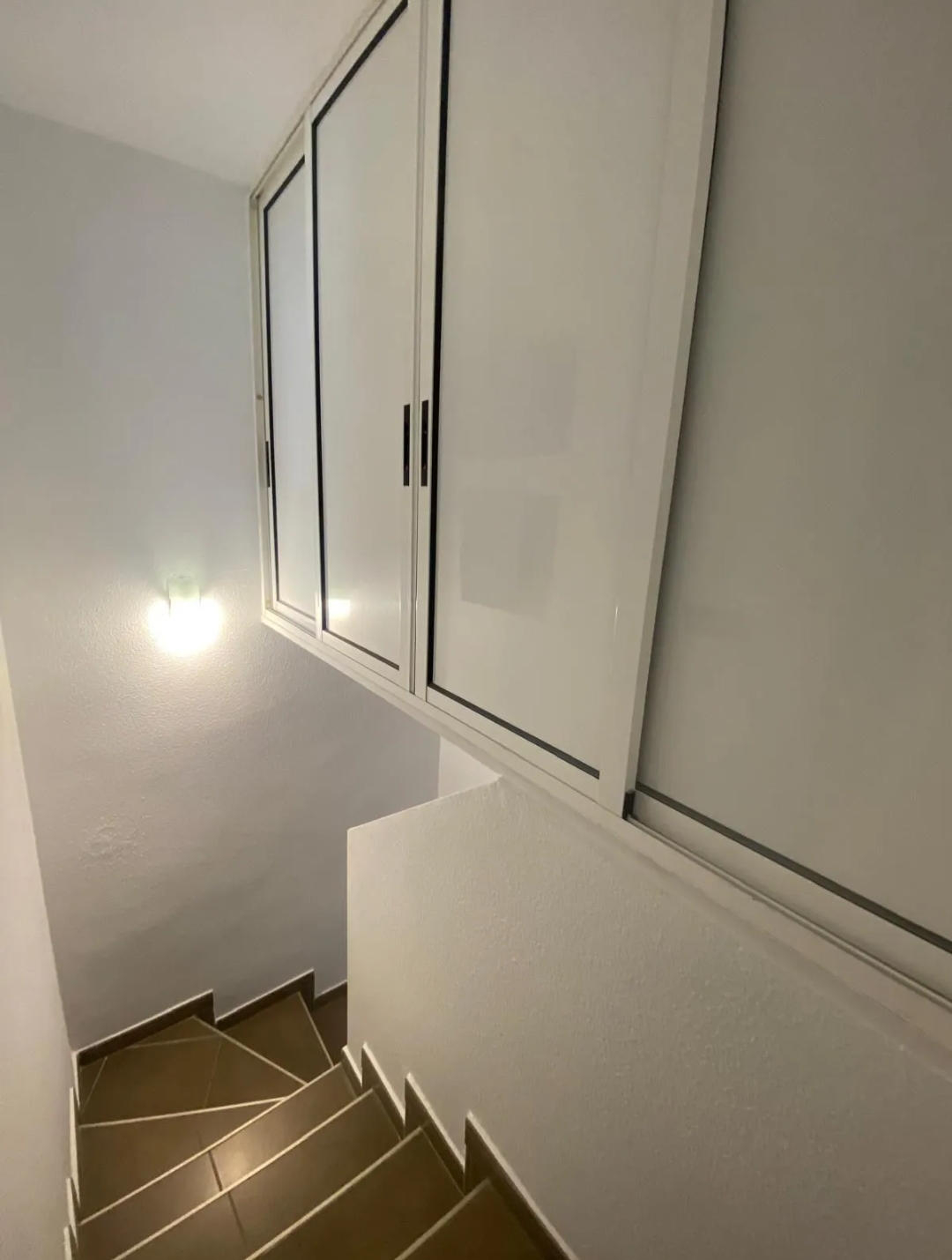 SPECIAL OFFER! Renovated 3-Bedroom Quad Villa in Los Altos