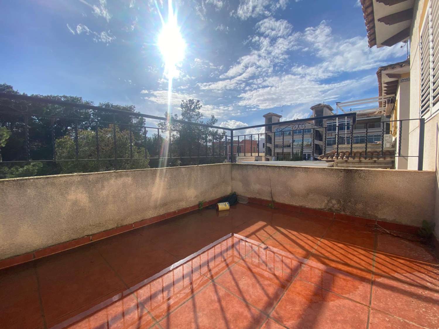 OFFRE. Villa individuelle près de la mer à Punta Prima