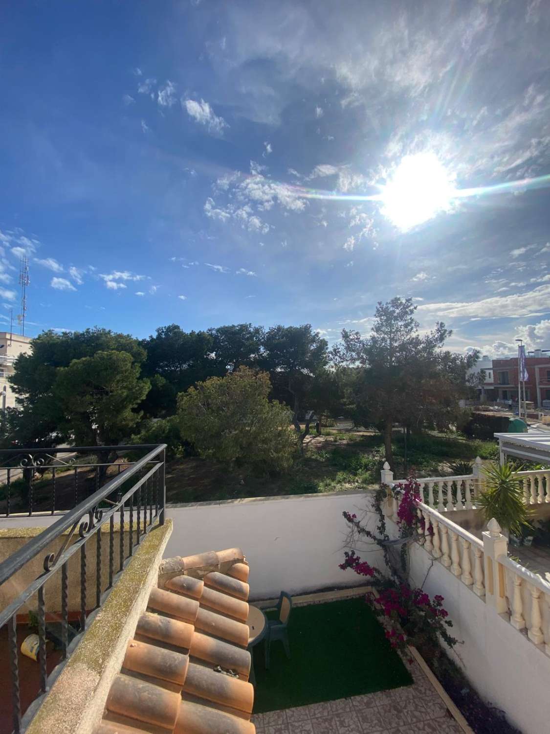 OFFRE. Villa individuelle près de la mer à Punta Prima