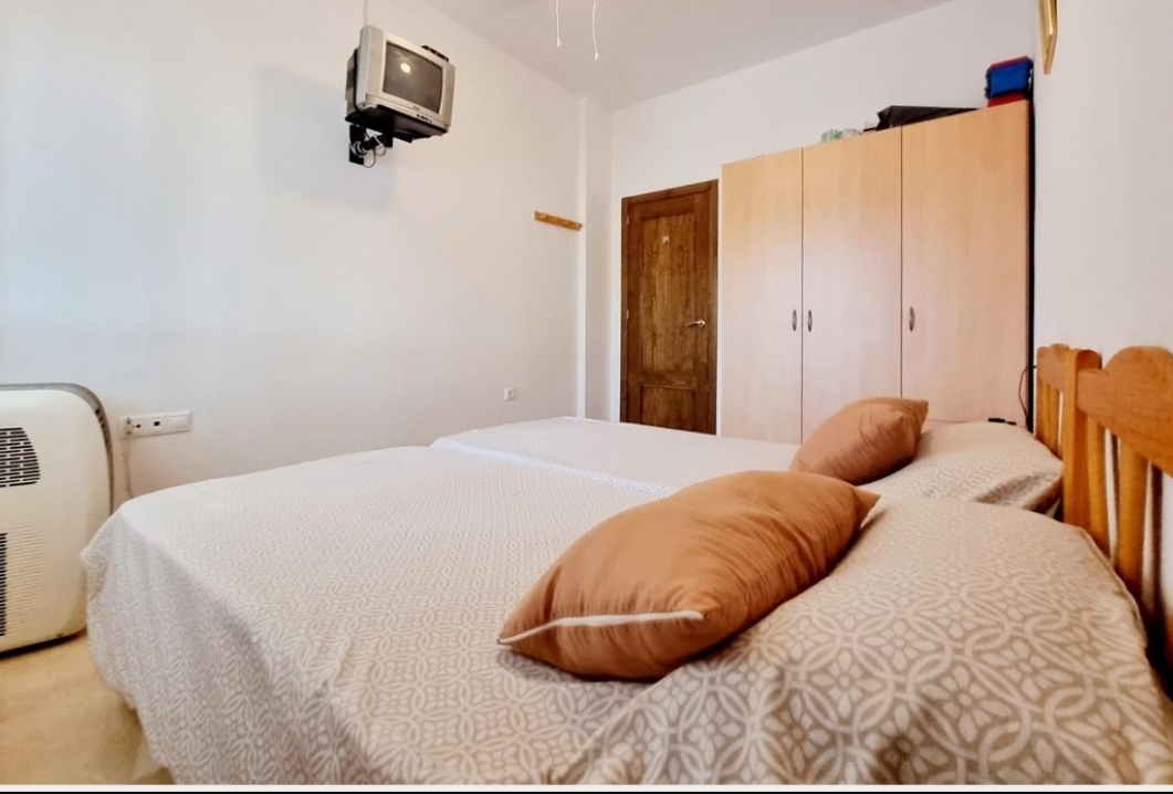 OFFRE ! Bungalow au rez-de-chaussée avec grand terrain à Los Altos/Villamartin.