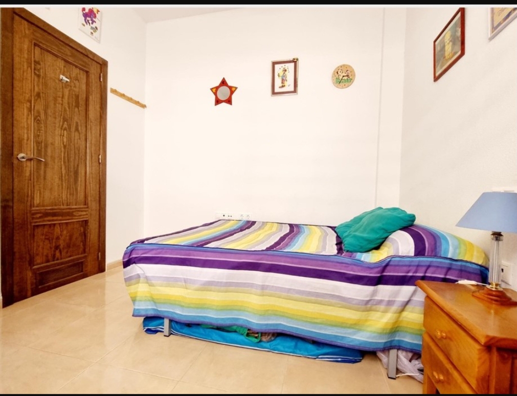 OFFRE ! Bungalow au rez-de-chaussée avec grand terrain à Los Altos/Villamartin.