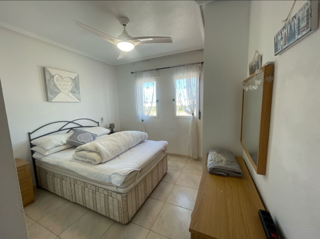 Appartement spacieux à Playa Flamenca
