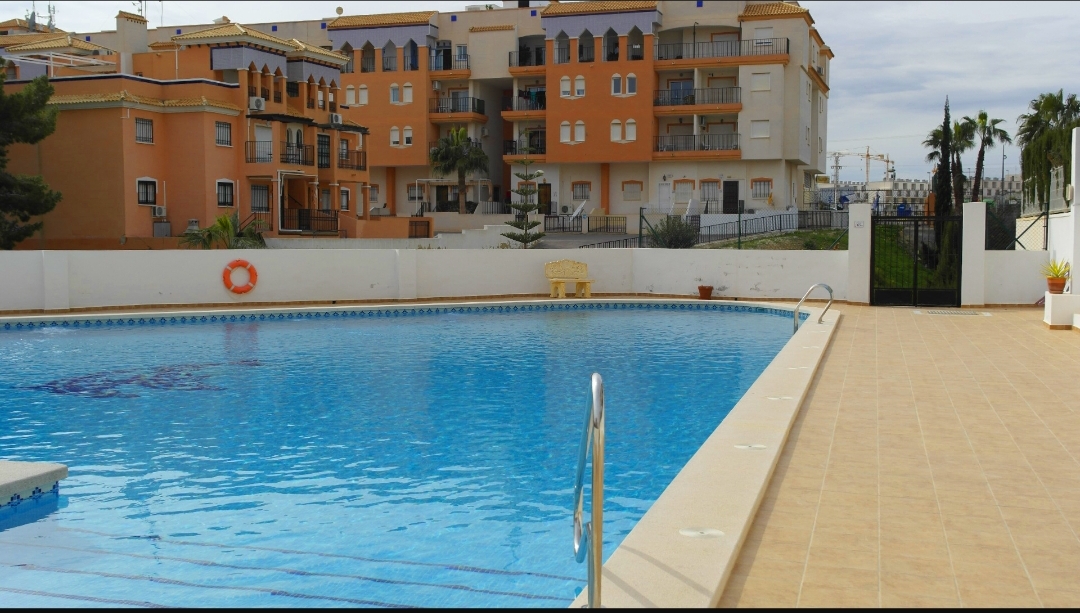 Appartement spacieux à Playa Flamenca