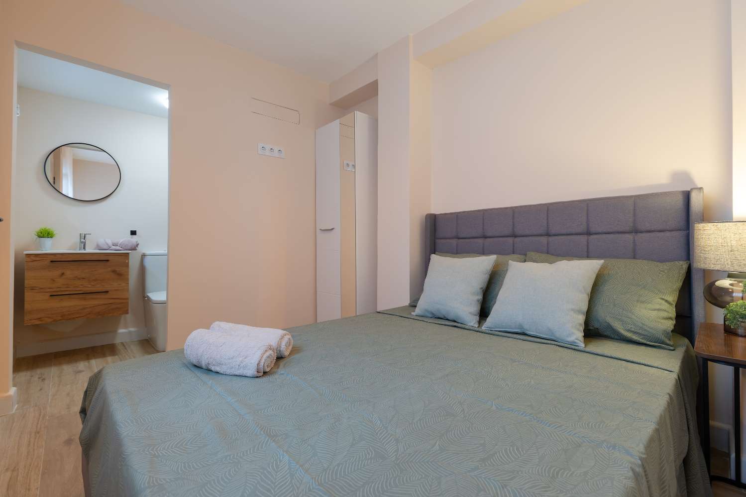 Excellent investissement ! Maison rénovée à seulement 600 m de la plage de Torrevieja.