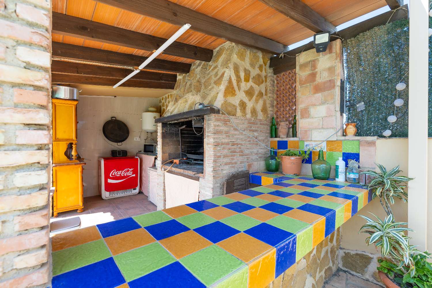 Offre exceptionnelle ! Grande villa avec piscine privée à Los Dolses/La Zenia.