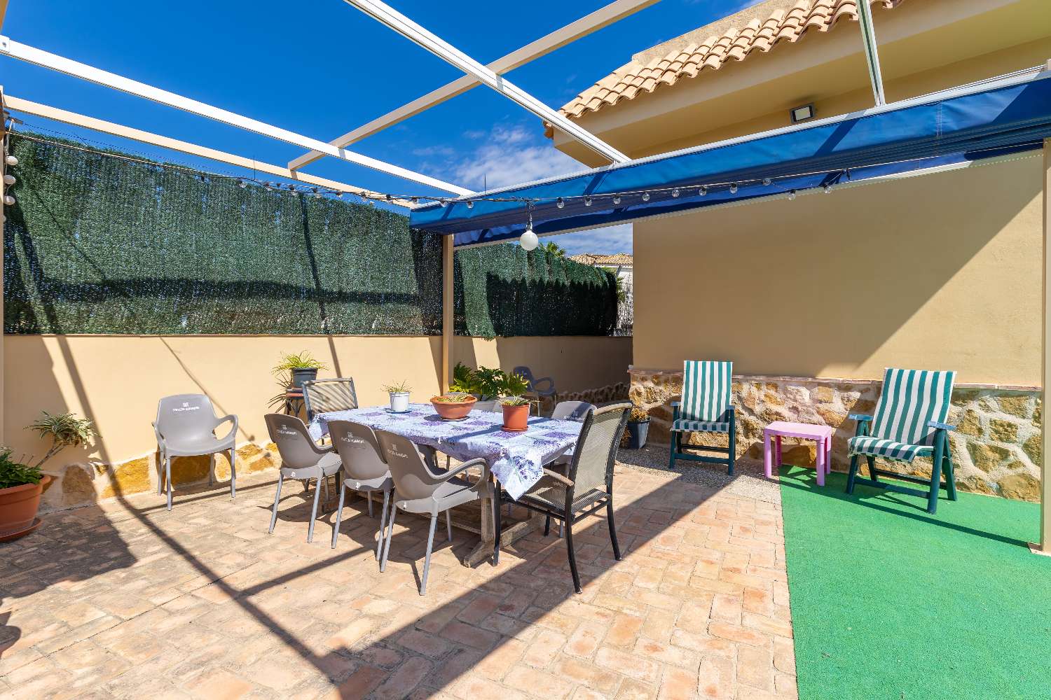 Offre exceptionnelle ! Grande villa avec piscine privée à Los Dolses/La Zenia.