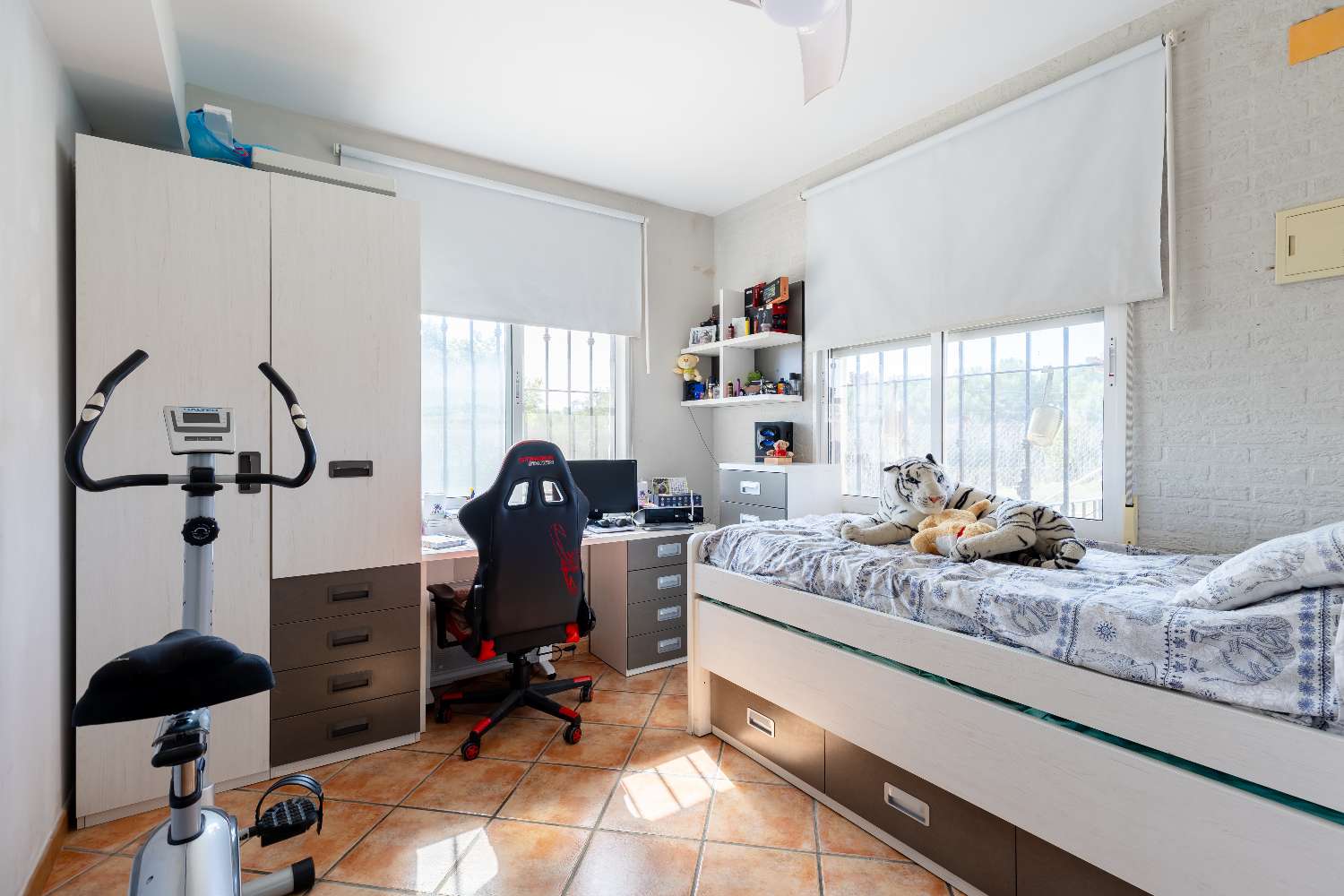 Offre exceptionnelle ! Grande villa avec piscine privée à Los Dolses/La Zenia.