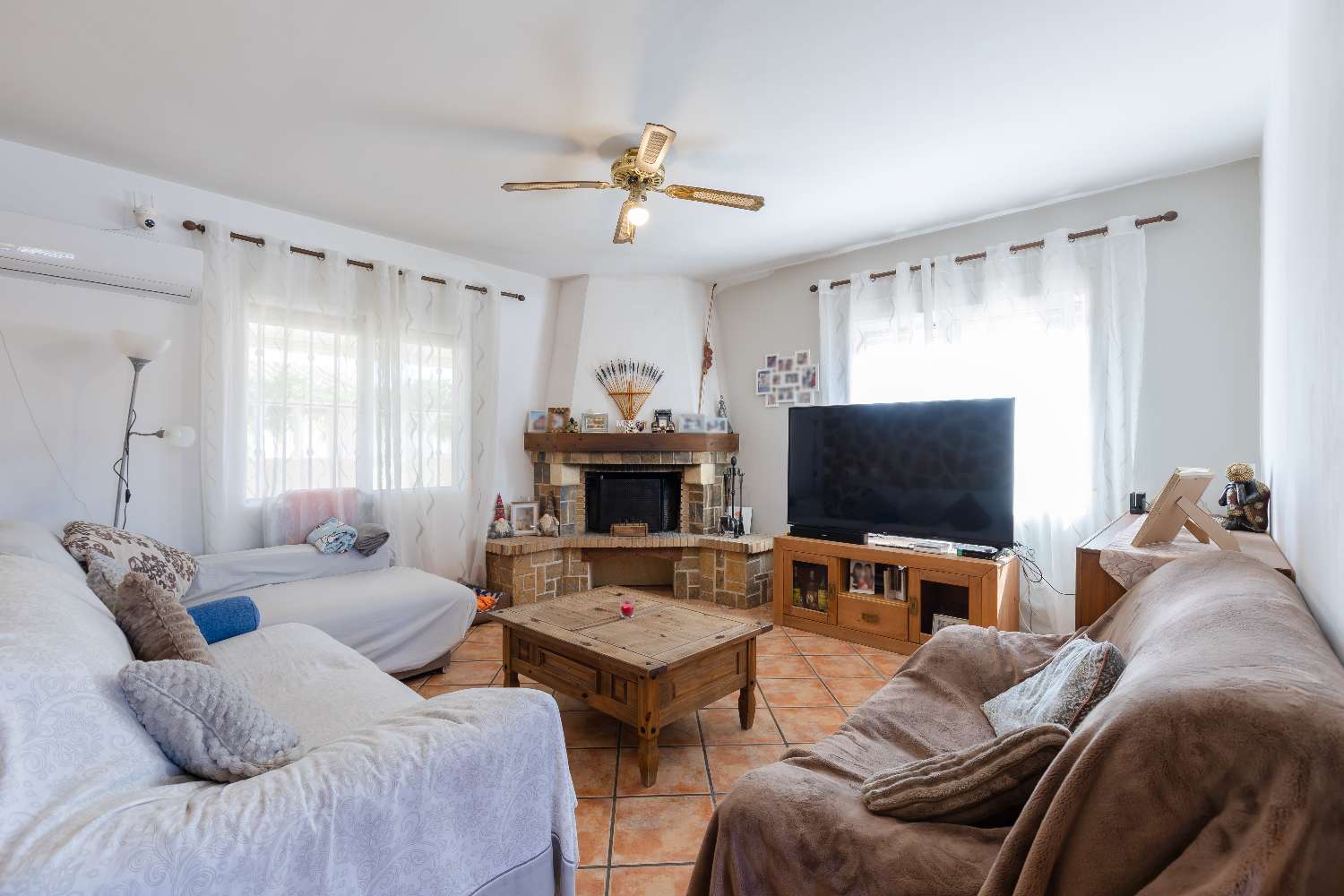 Offre exceptionnelle ! Grande villa avec piscine privée à Los Dolses/La Zenia.