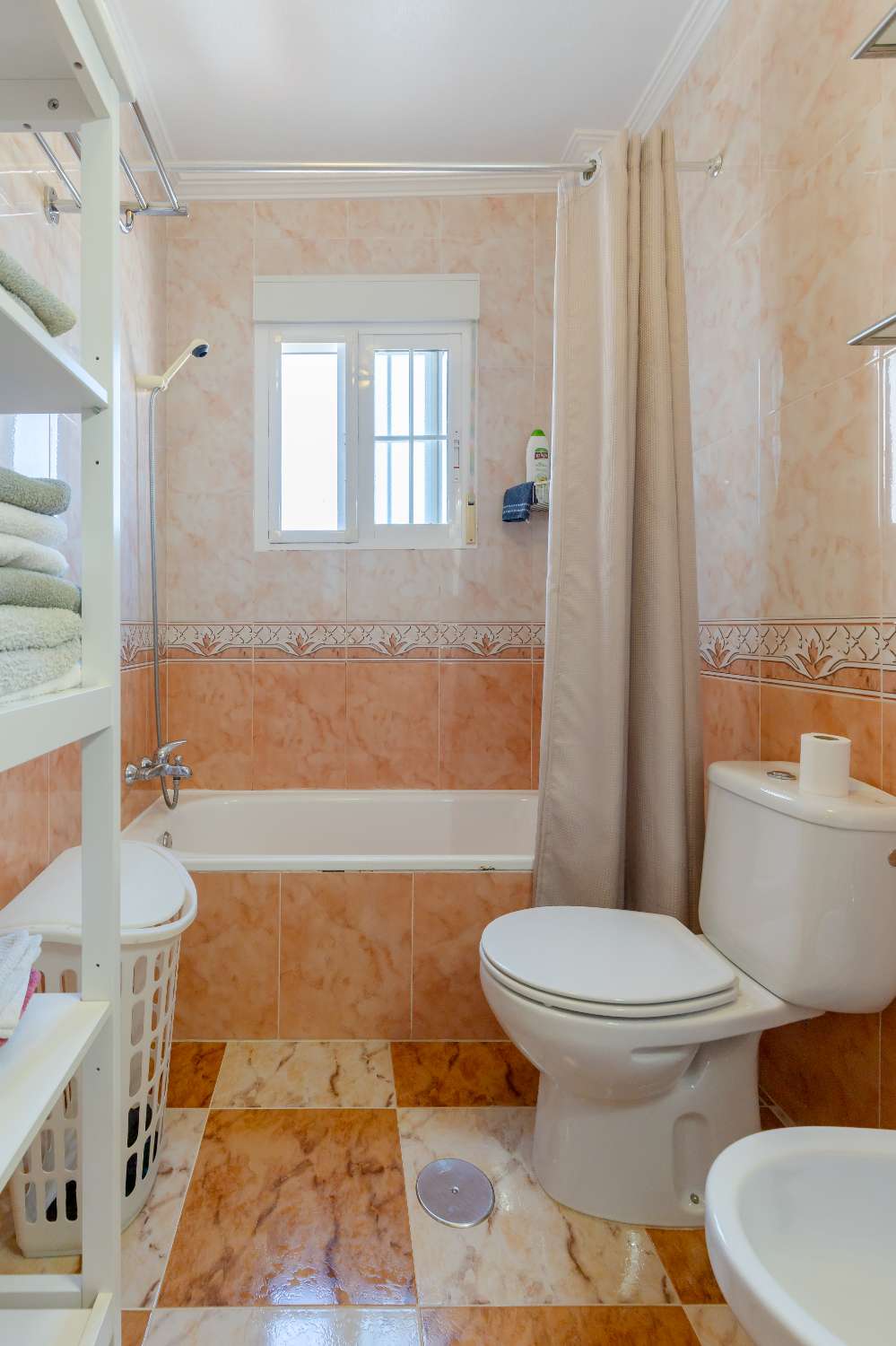 Spacious South Facing Semi- Detached Villa in Lomas de Cabo Roig.
