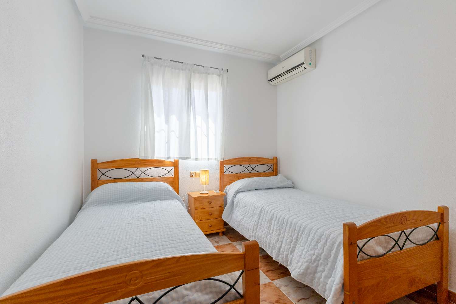 Spacious South Facing Semi- Detached Villa in Lomas de Cabo Roig.