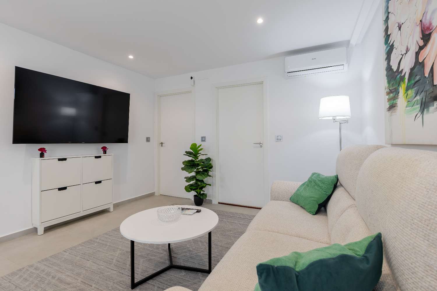 Superb bangalow villmartin