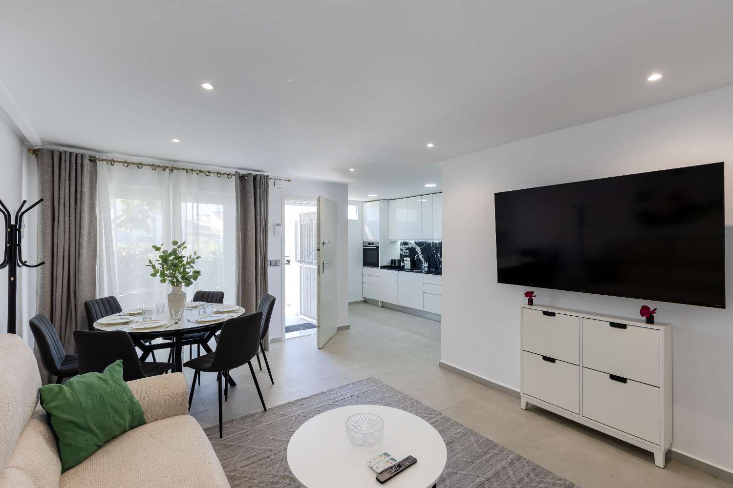 Superb bangalow villmartin