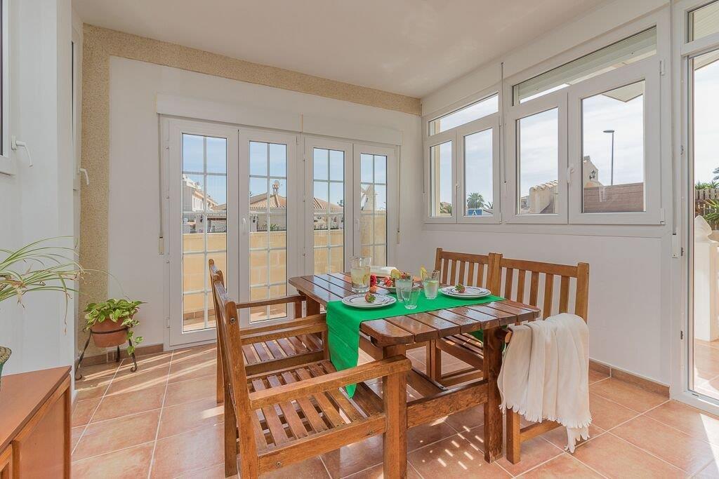 Prachtige bungalow op de begane grond van Playa Flamenca