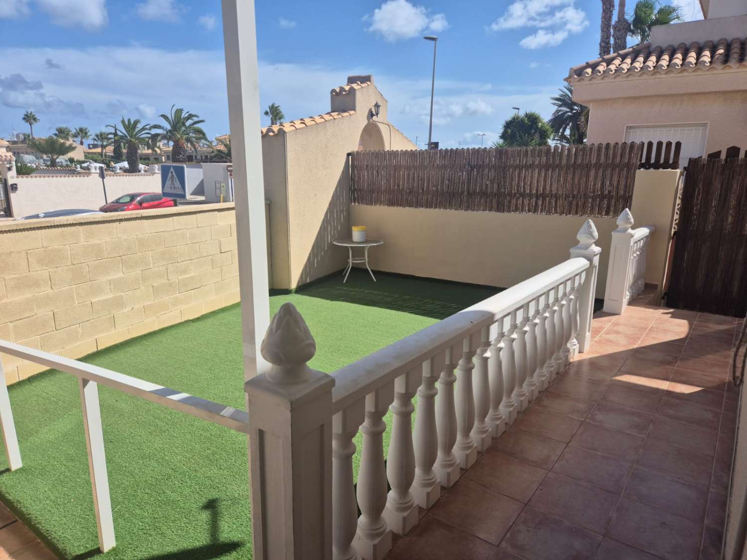 Prachtige bungalow op de begane grond van Playa Flamenca