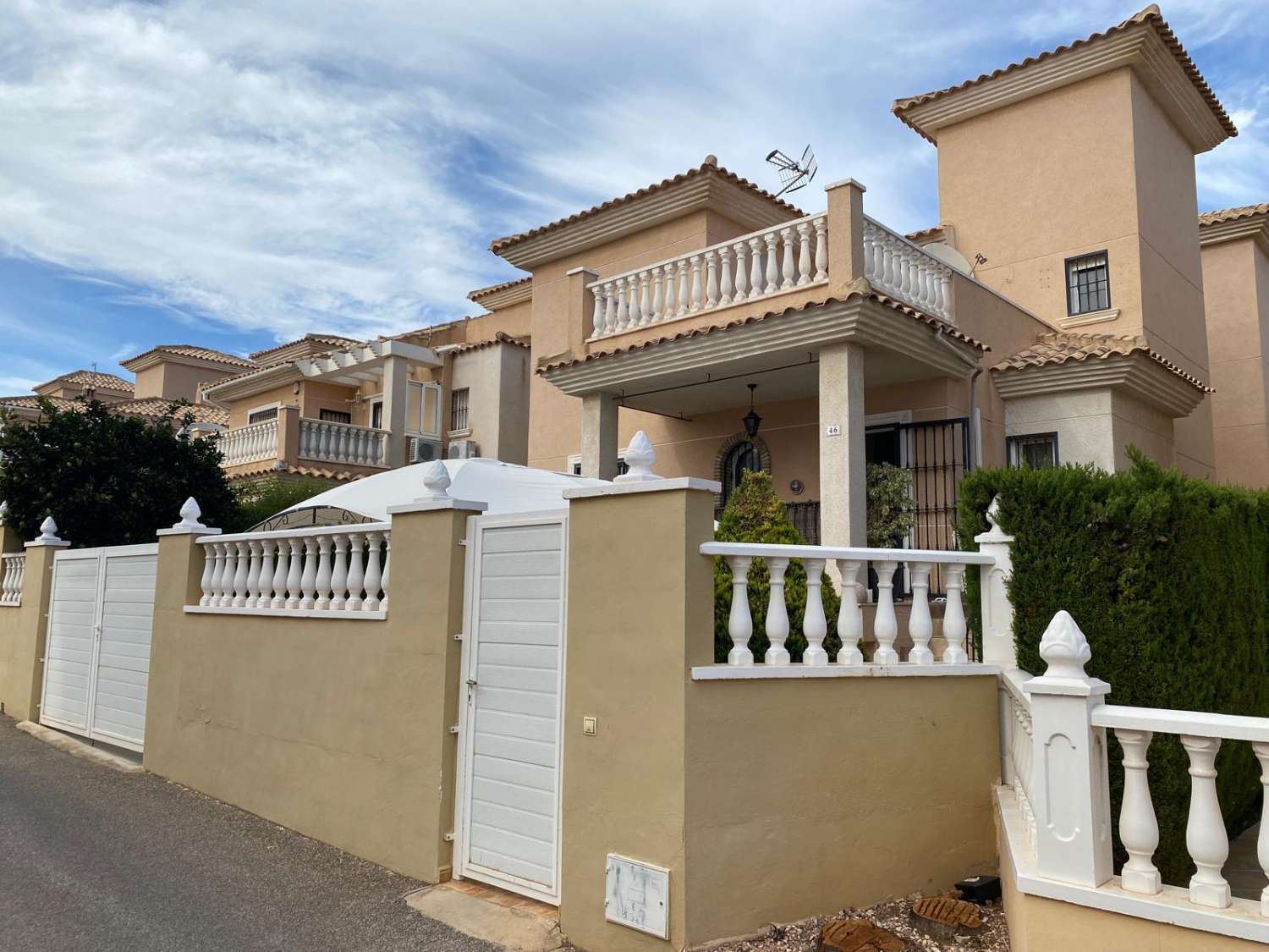 Magnificent independent house Los Altos