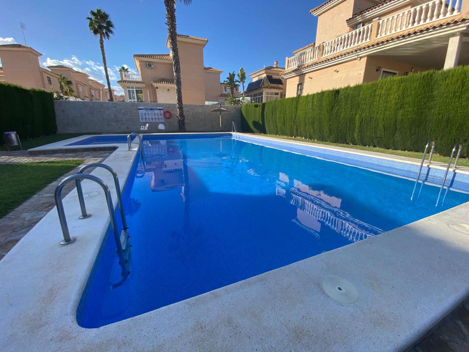 Magnificent independent house Los Altos