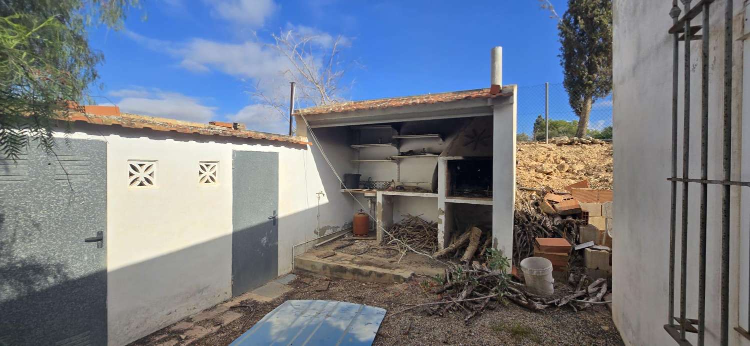 Country Property for sale in Los Montesinos