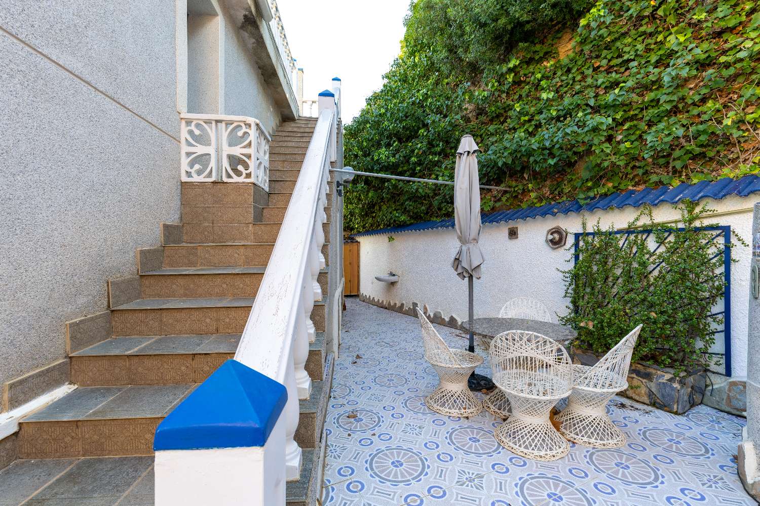 Charming detached house in Quesada with a separate apartment