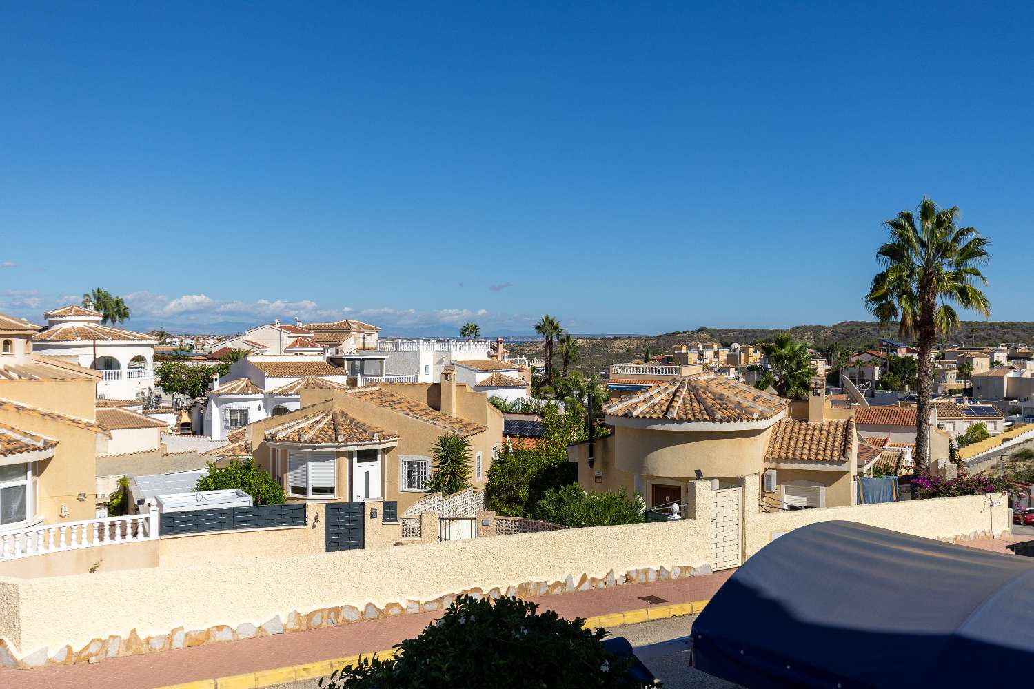 Charming detached house in Quesada with a separate apartment