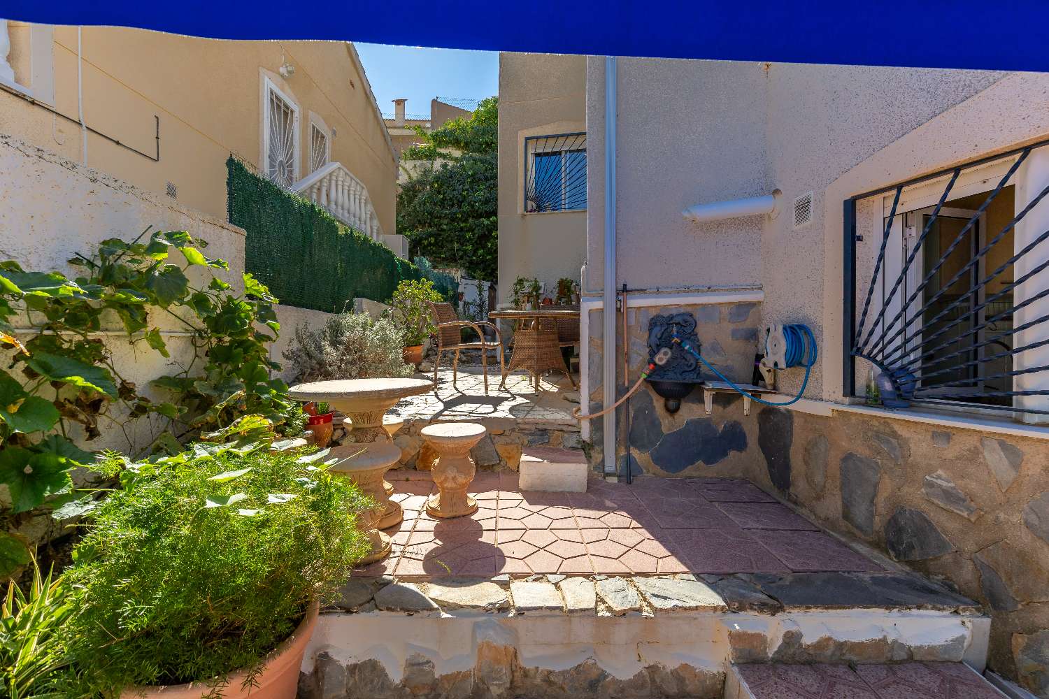 Charming detached house in Quesada with a separate apartment