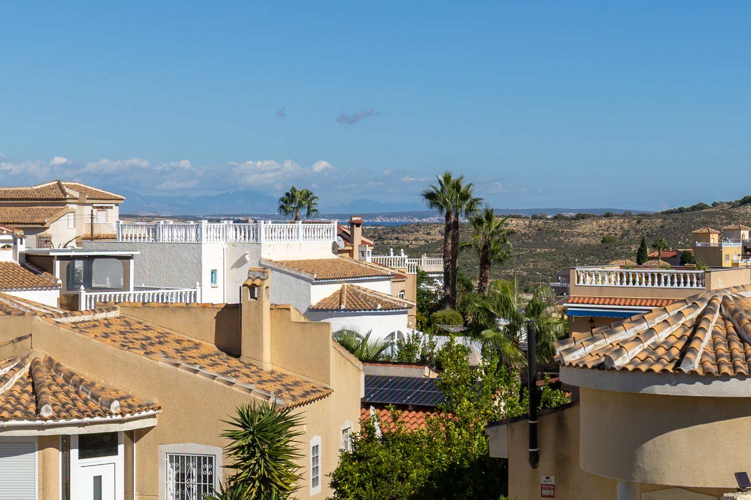 Charming detached house in Quesada with a separate apartment