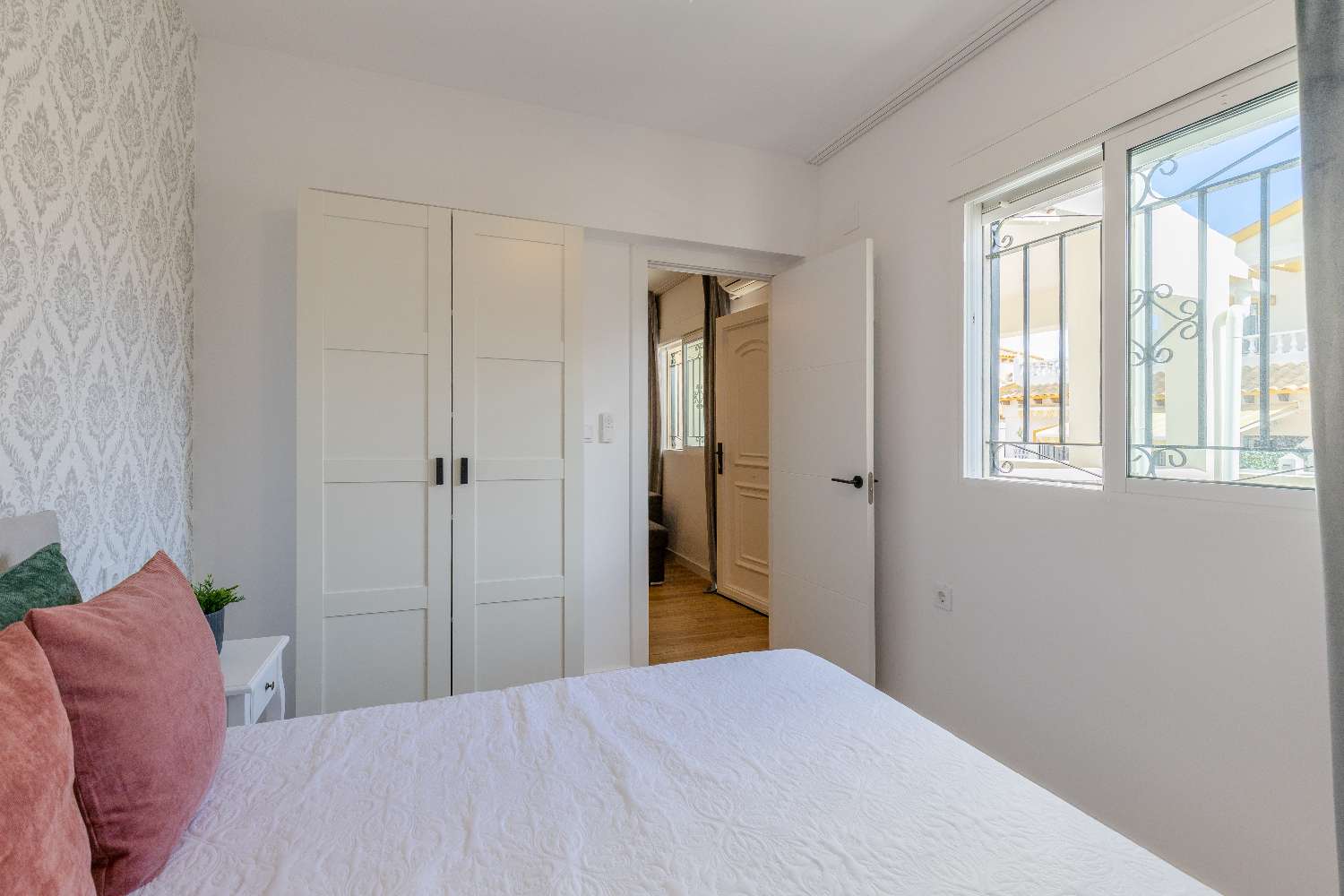 Elegant renovated 3-bedroom house in Orihuela Costa