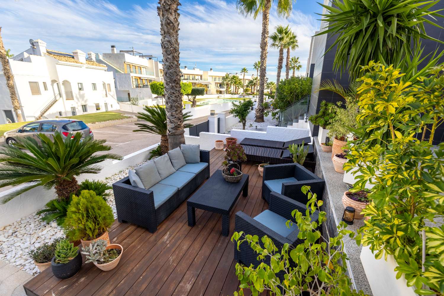 Modern house near the La Fuente shopping center