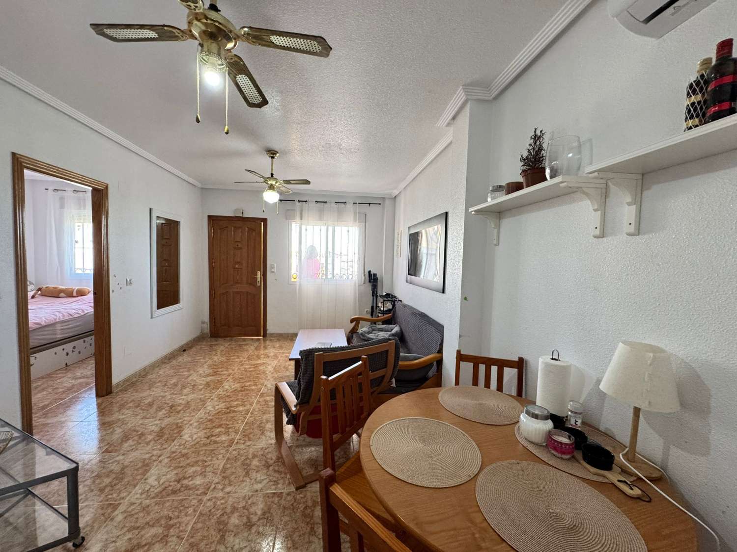 Apartment for sale – La Ciñuelica, Punta Prima apartment with solarium